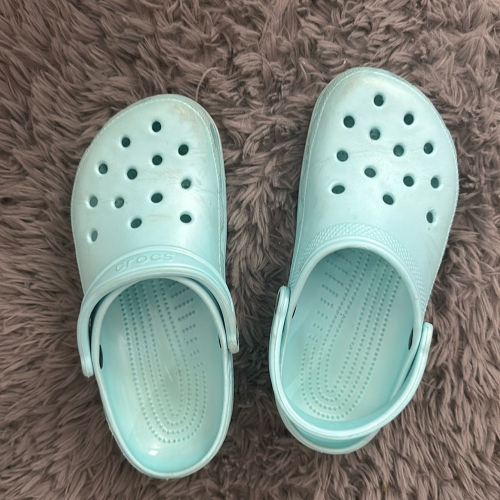 light blue crocs